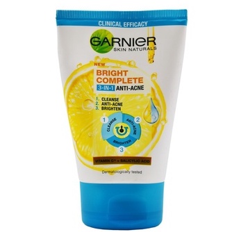 ✦SINAR✦Garnier Bright Complete 3 in 1 Anti Acne Facial Wash 50ml