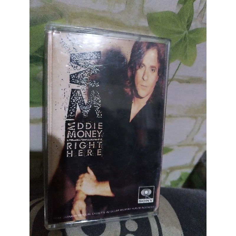 kaset pita eddie money / right here