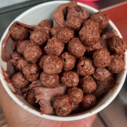 

MILO CHOCO BALLS 250 GR bola cokelat topping sereal minuman susu es kepal bubuk minuman milo bubble