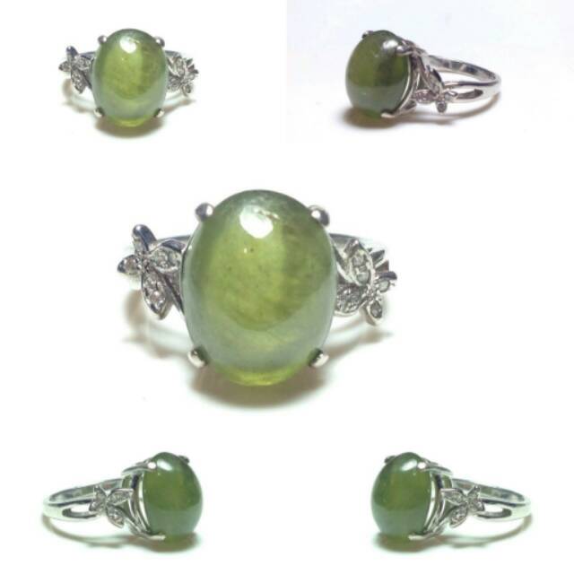 Cincin batu green safir