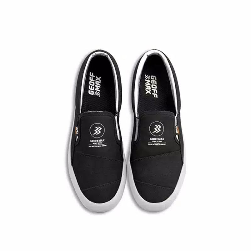 SEPATU SLIP ON GEOFF MAX MEERY BLACK WHITE