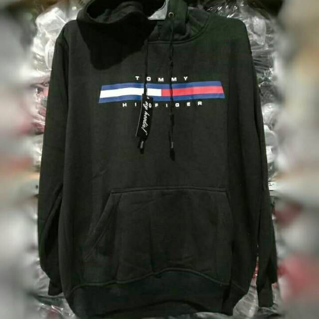 tommy hoodie black