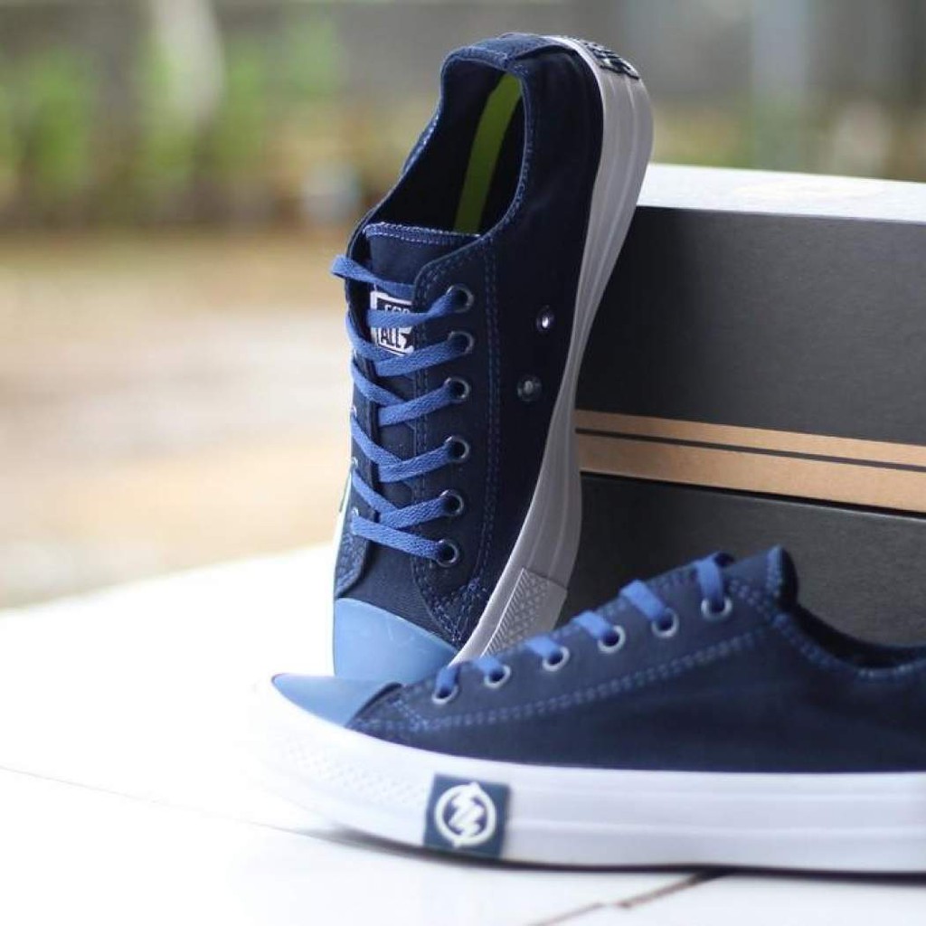 SEPATU PRIA CONVERSE ALL STAR PETIR NAVY BLUE Sepatu Allstar PROMO TERMURAH!! Wanita Sneakers