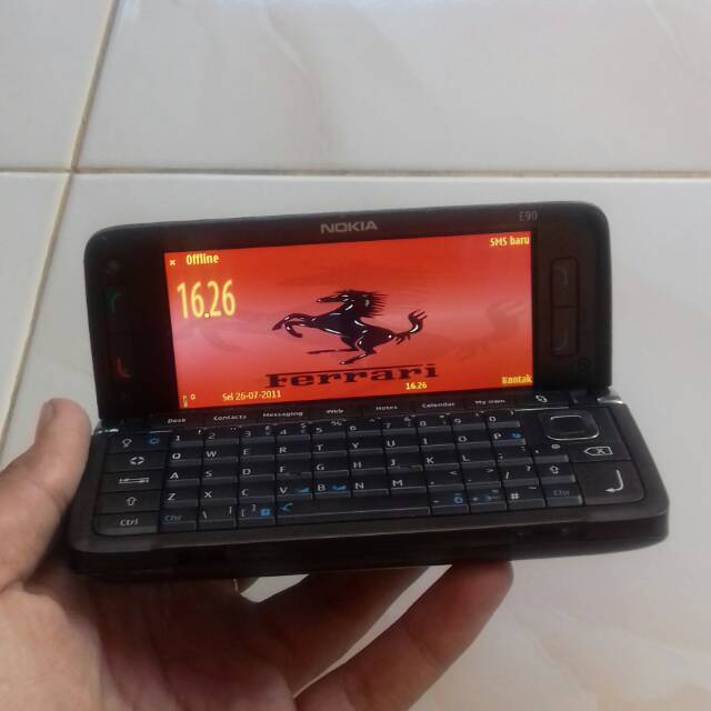 Nokia E90 Communicator Original mirip 9000 9110 9210i 9300 9500