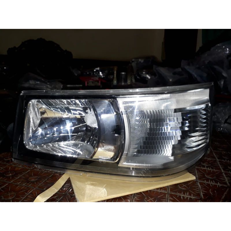 Headlamp Suzuki carry Futura 2019 original