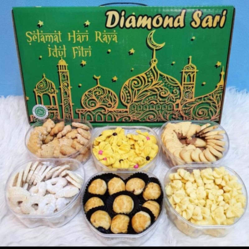 

Paket Hemat Kue Kering Lebaran Diamond Sari Isi 6 PCS Harga Pabrik