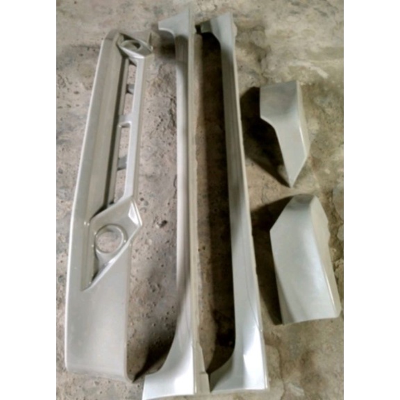 Bodykit Mitsubishi Xpander sport dakar /exceed tahun lama epoxy