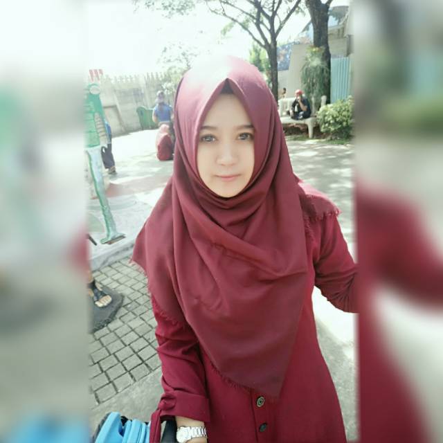 henny_salsabila