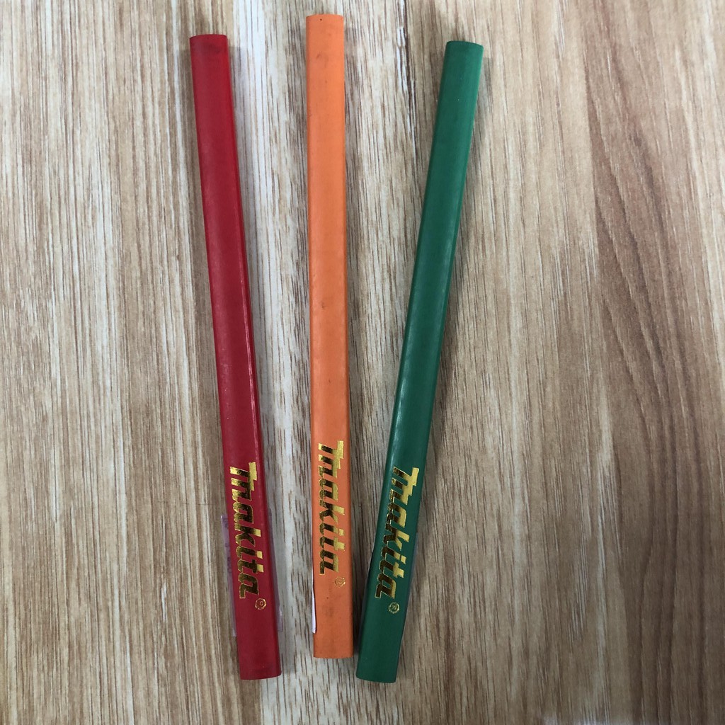 

PENSIL TUKANG/PENSIL MAKITA/17CM