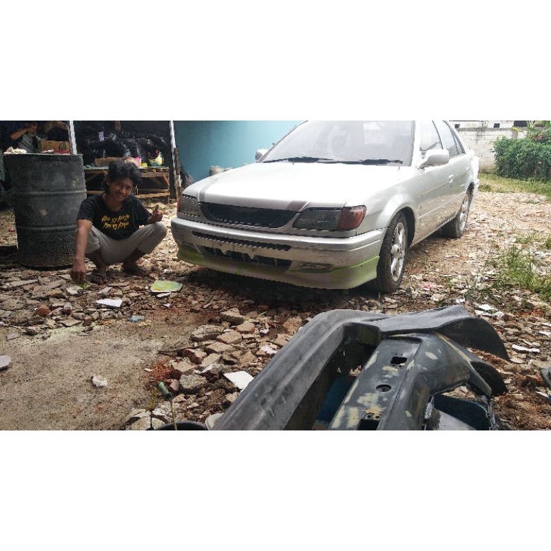 lips depan soluna - LAURA VARIASI