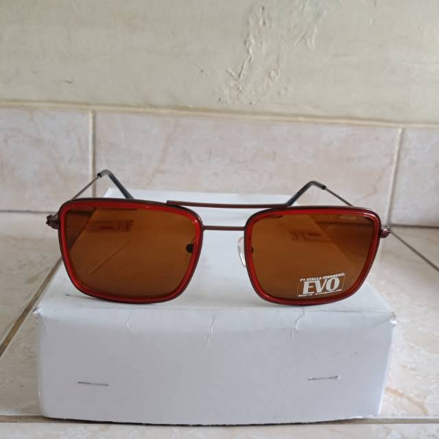 Kacamata trendy kaca coklat EVO5005