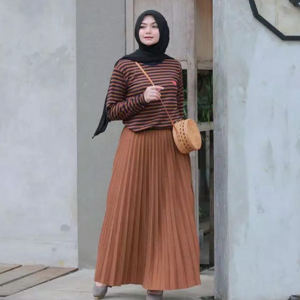 Fashion Rok Plisket / Mulai dari Casual Hingga Formal, Ide Padu Padan Rok ... / Banyak banget influencer fashion di instagram, termasuk selebgram hijab, yang pakai rok plisket di.