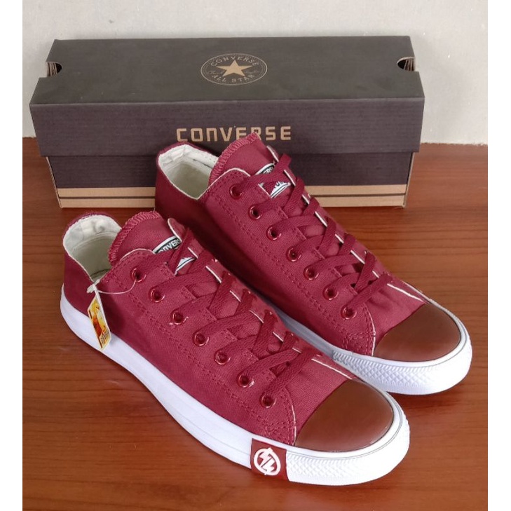 sepatu converse all star ct petir maroon all star ct petir chuck taylor merah maroon