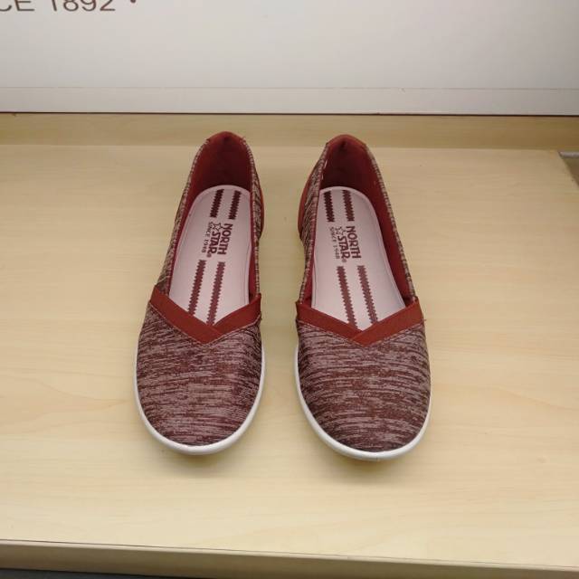 Sepatu Flat Wanita Bata North Star Original Slip On Wanita Terbaru Bahan Kanvas Awet dan Nyaman