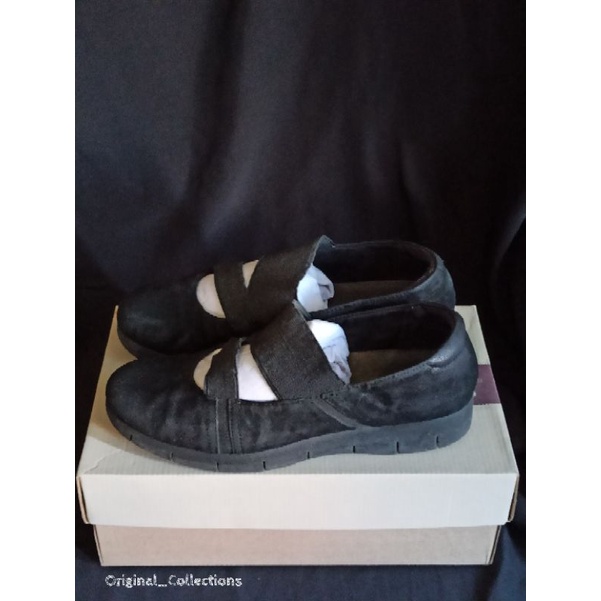 Sepatu Wanita Clarks Daelyn Villa Black Original