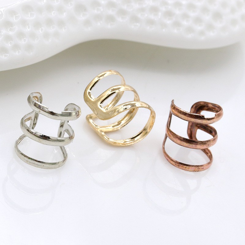 【Checkout RP1000】Klip tulang telinga mode tiga lingkaran Anting baru yang kreatif