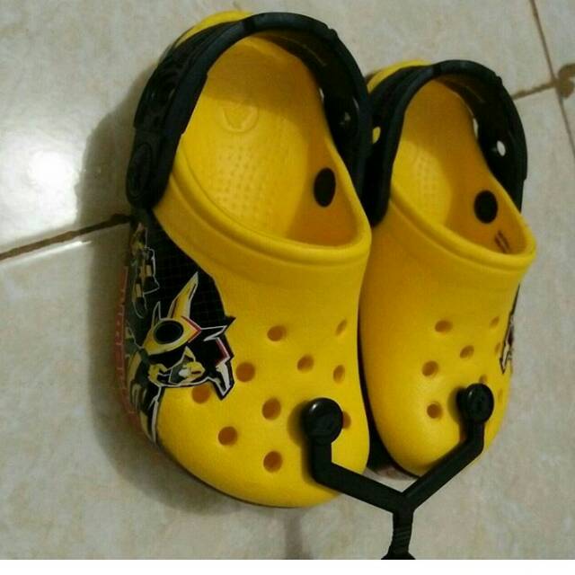 Crocs kids sz c4/5