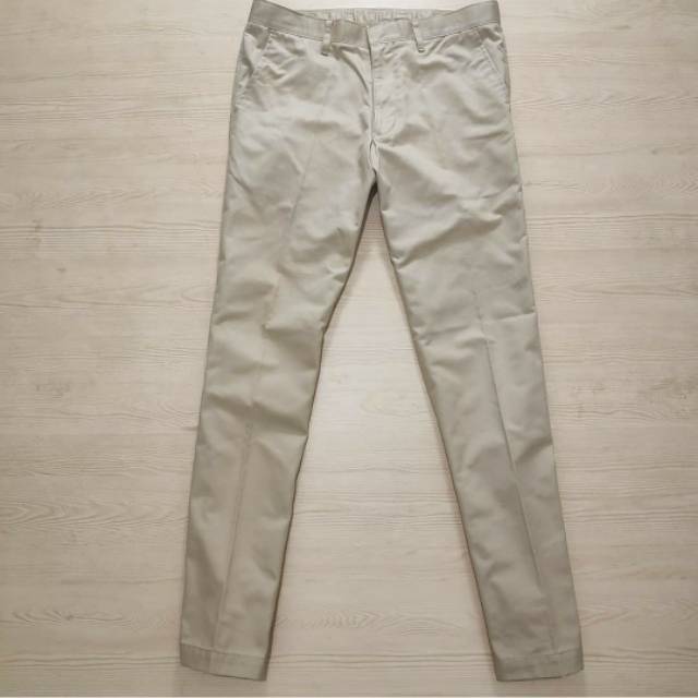 regular fit chino pants