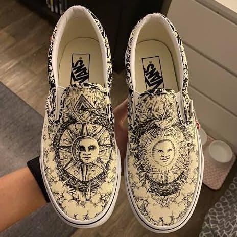 ouroboros vans slip on