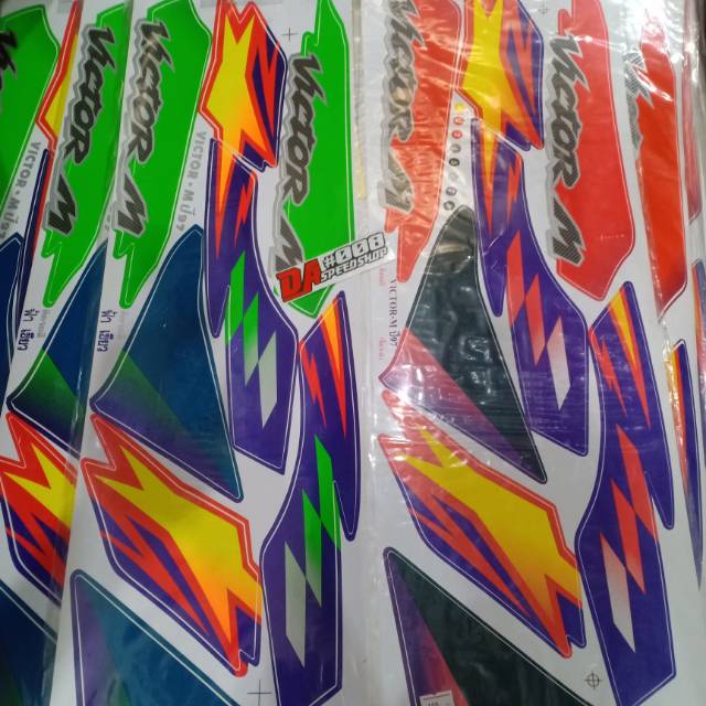 Striping,stiker ninja victor M 97