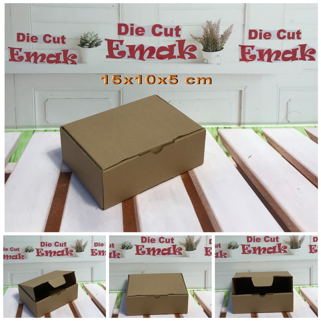 

kardus uk.15x10x5 cm kotak box karton Die Cut