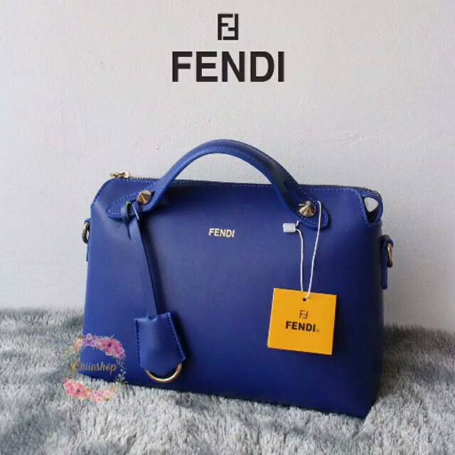 TAS FENDI BTW SWIFT