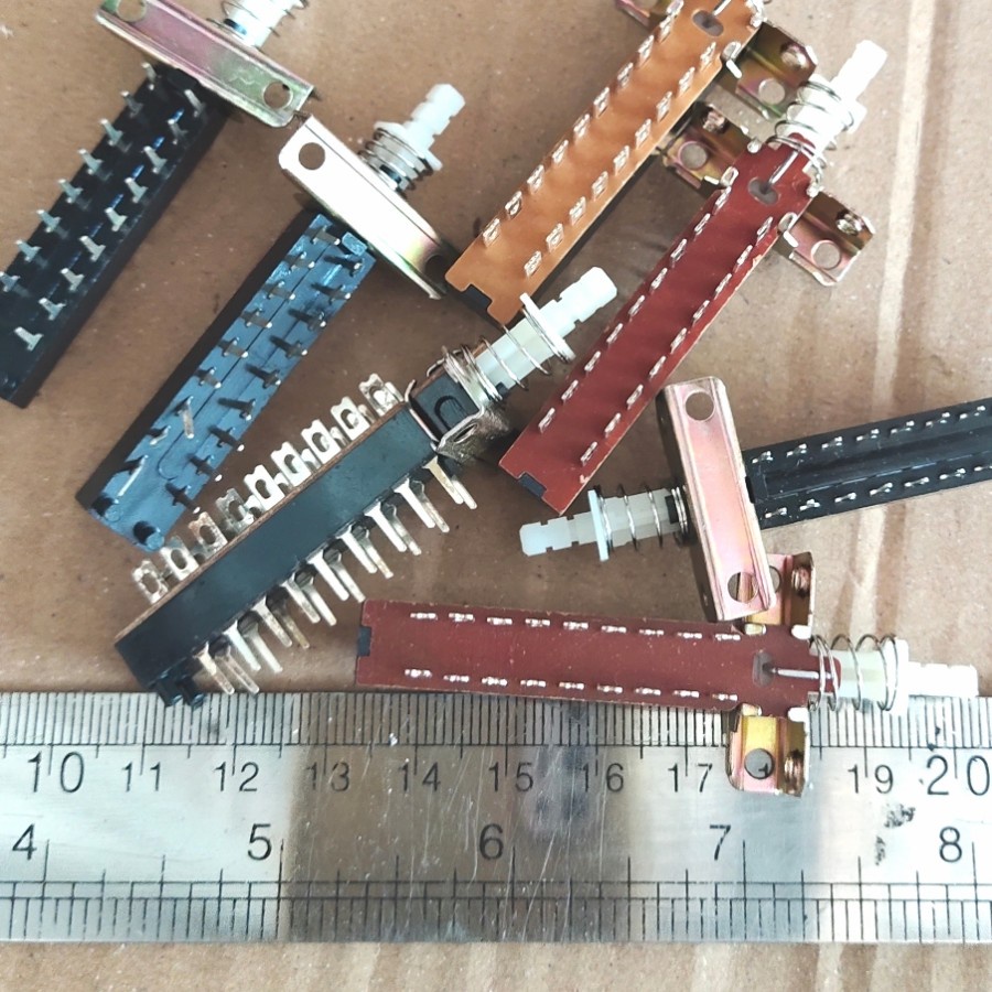 saklar switch dpdt 2x9