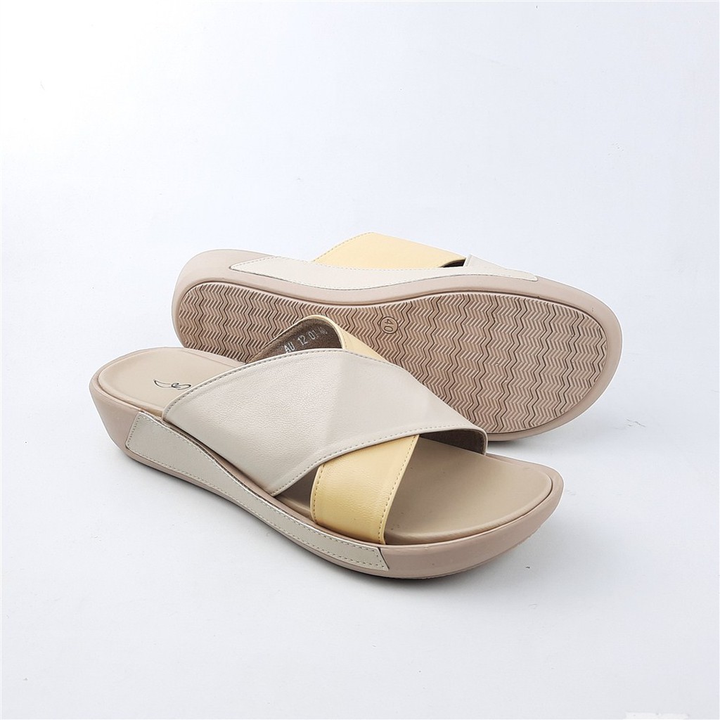 WEDGES SANDAL WANITA LE BIANCA AU.12.01 36-40