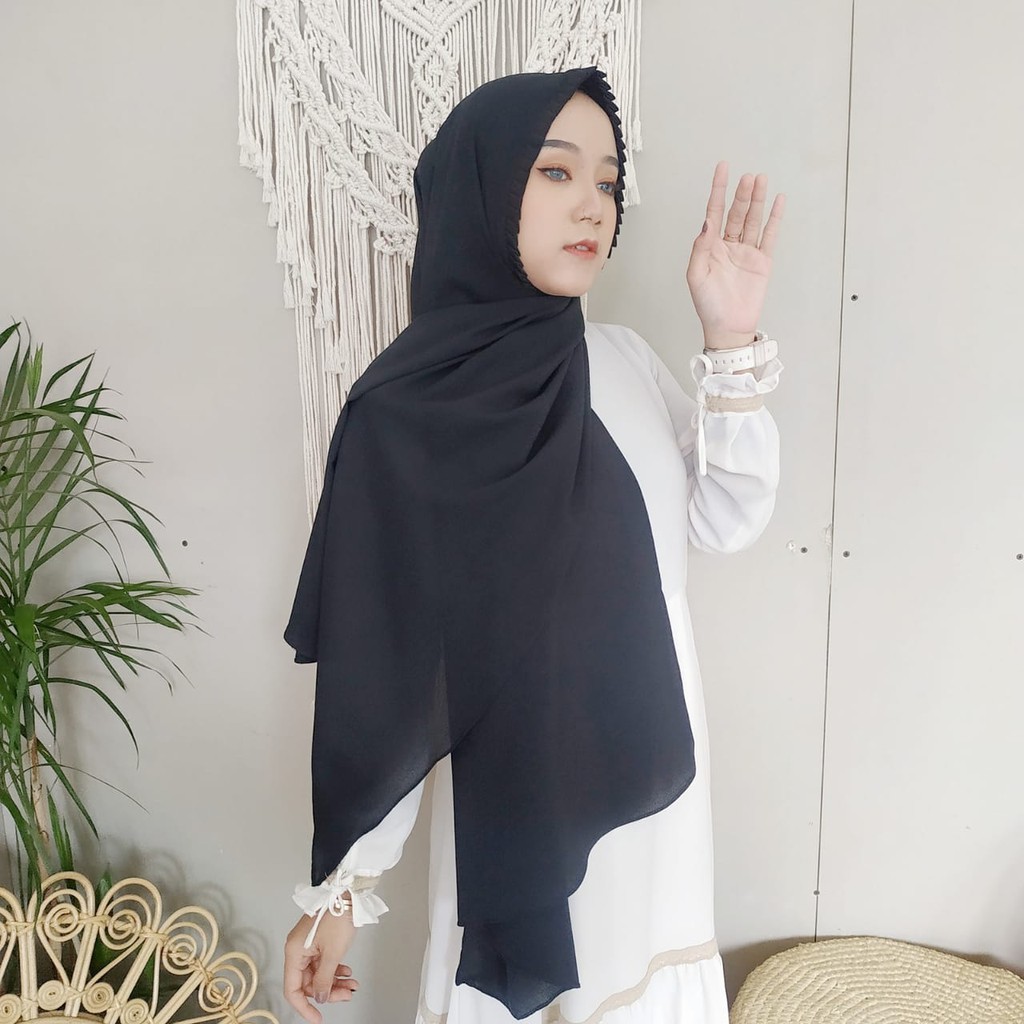 Pashmina Instan Chayra Lipit Pashmina Diamond Instan-CHAYRA HITAM