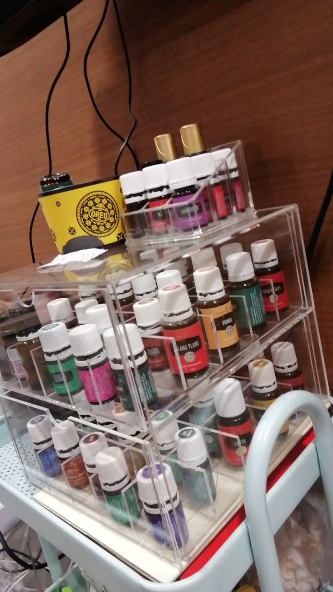 Acrylic Display Essential Oil,tempat Kutek Akrilik