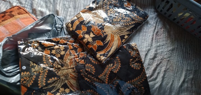 Batik Keluarga / Couple Bapak Ibu /sarimbit Batik Lengkap / Gamis Jumbo / Kemeja / Set Family / Cod