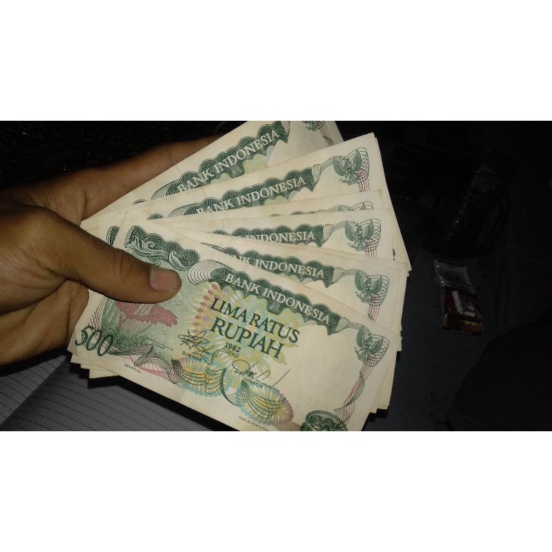 

Alat Tukar/ Kertas/ Duit Tahun 1982