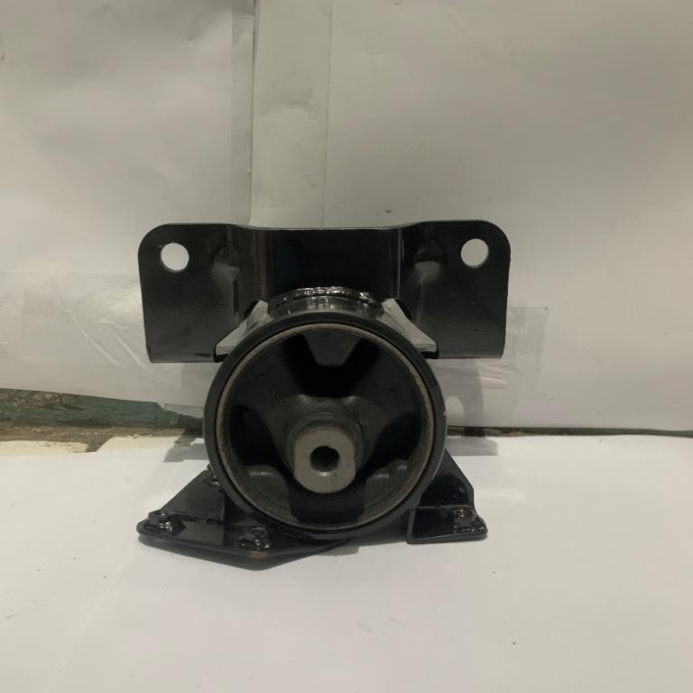 Engine mounting Kiri LH Suzuki Ertiga R3