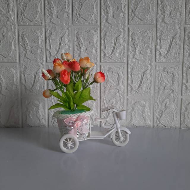Pot bunga sepeda mini