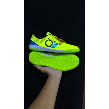 SEPATU FUTSAL ORTUSEIGHT SEPATU OLAHRAGA PRIA