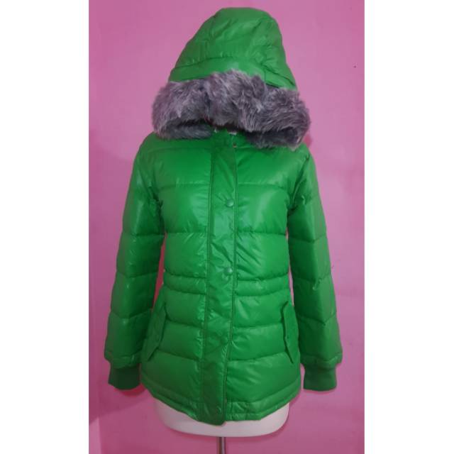 Jacket Hoodie branded size S sisa export (kondisi BARU)