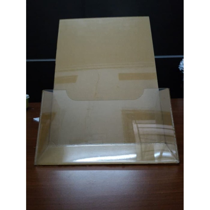 

Berkualitas Akrilik Tempat Brosur A4 Berkualitas