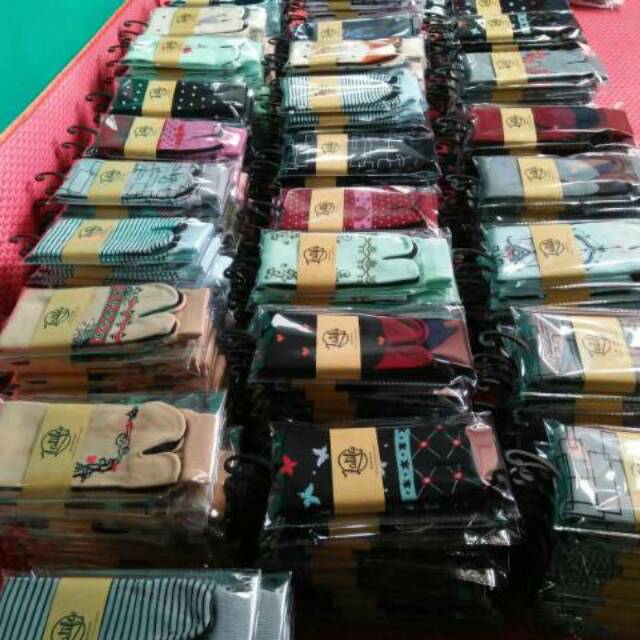 Kaos Kaki  Muslimah Jempol Motif Campur Paket 6 pasang