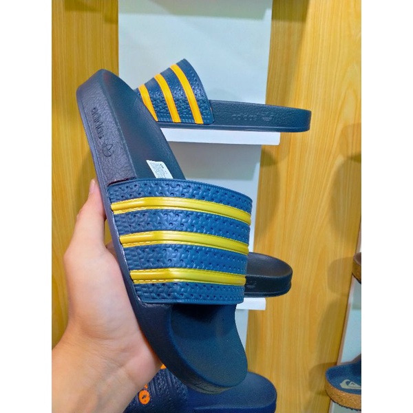 TerbaruSandal pria Sandal slop Adidas Adilette Grade Ori
