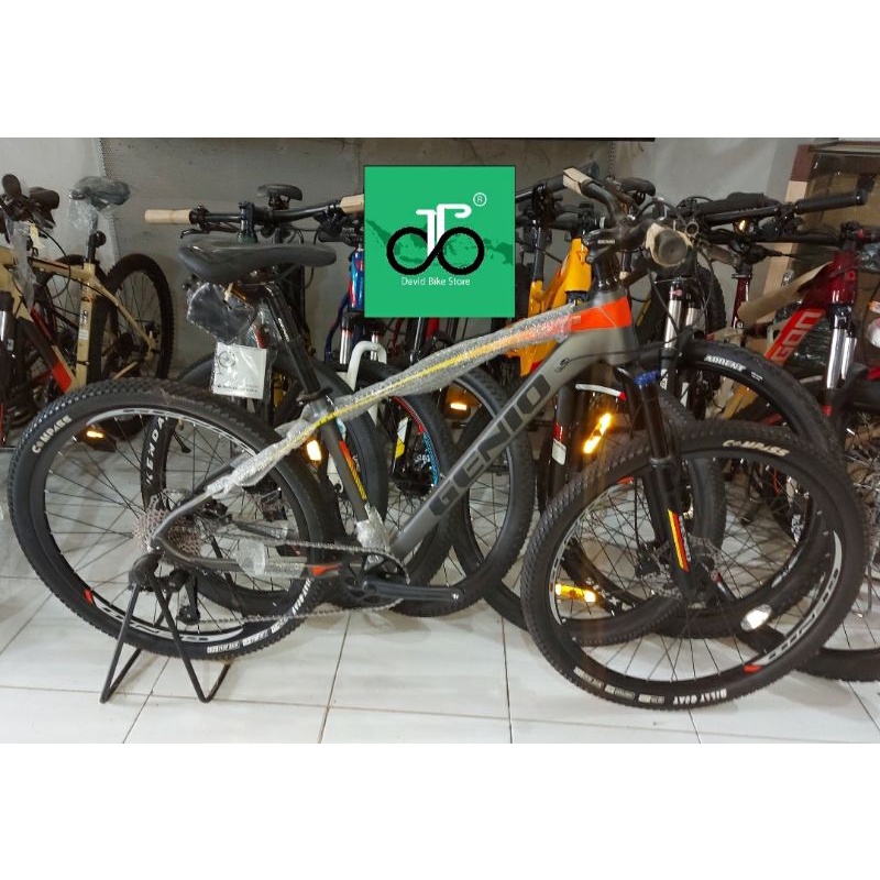 Sepeda MTB 27.5" Genio M702 (M-702) (frame alloy, 10spd, rem hydrolic)