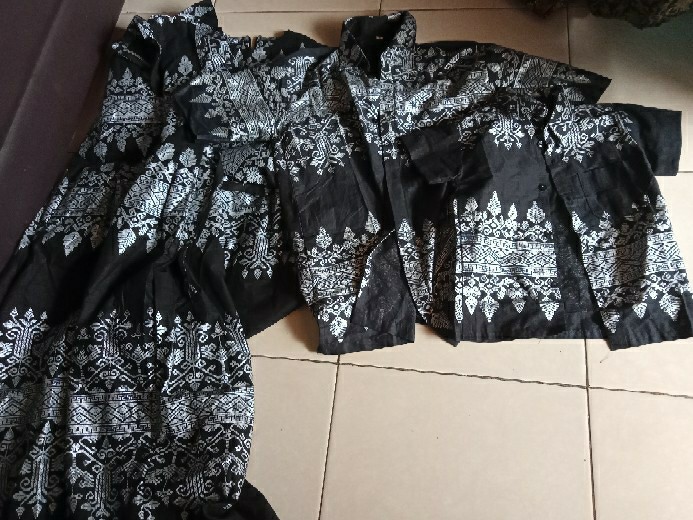 Couple Batik Keluarga || Setelan Couple Batik Ayah Ibu Anak Cewek