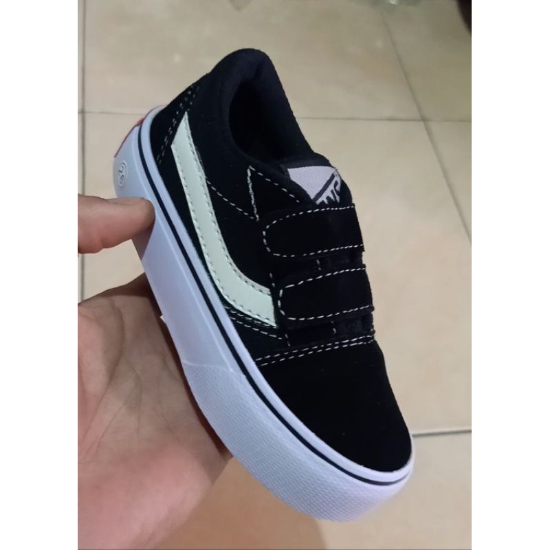 sepatu Vans old skool anak