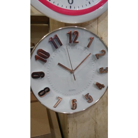 Jam Dinding 9628 Angka Timbul