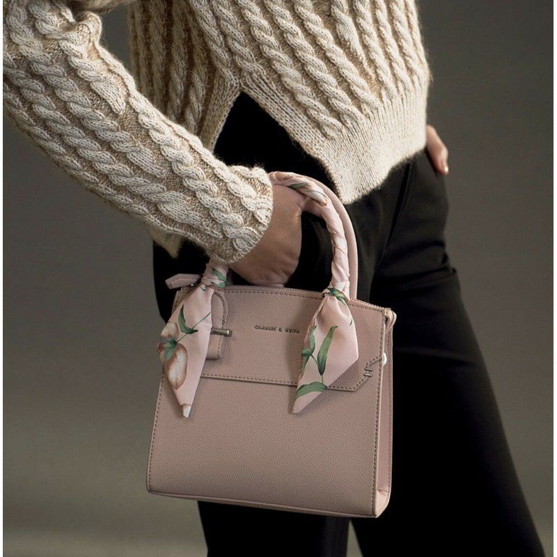 Tas CK Scraf Wrapped Charles and keith giftset box