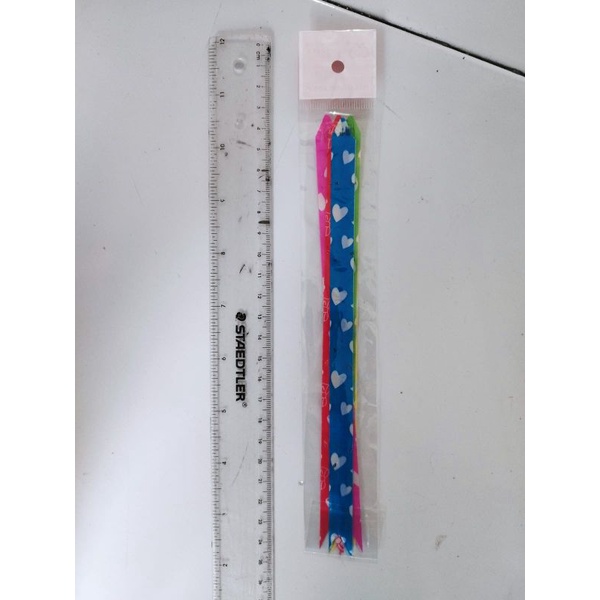 

Mainan Anak Murah - Pita Tarik