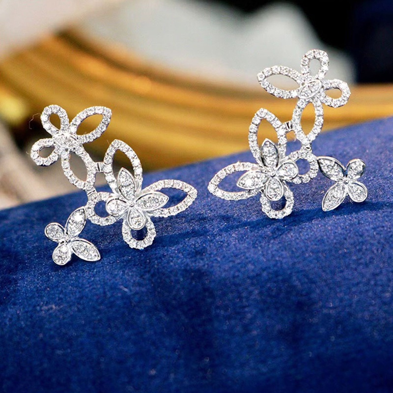 Anting Stud Bentuk Kupu-Kupu Warna Silver Untuk Wanita