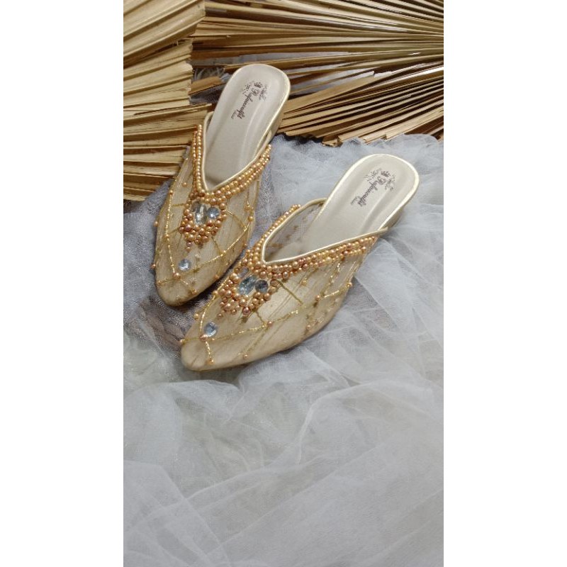 sepatu Yohana Payet gold sepatu wanita 3cm