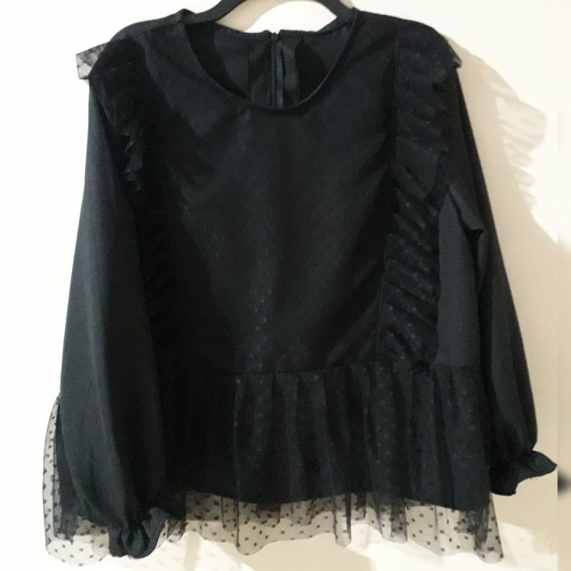 [READY STOK] BLOUSE TILE POLKA ATASAN WANITA ANNISA BLOUSE VINTAGE LACE KEKINIAN ALA SELEBGRAM JUMBO / BLOUSE KONDANGAN JUMBO / BLOUSE LEBARAN 2022-Hitam