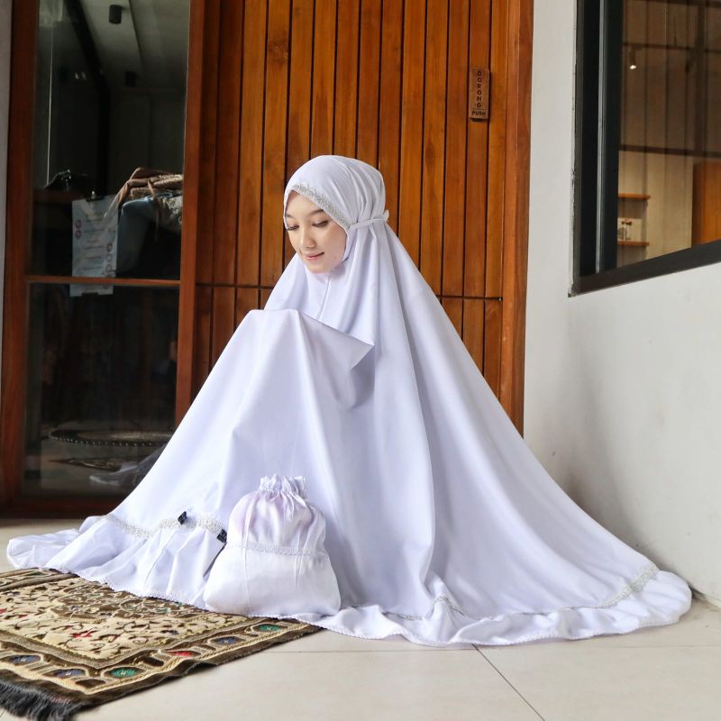 Mukena Putih Renda Dewasa