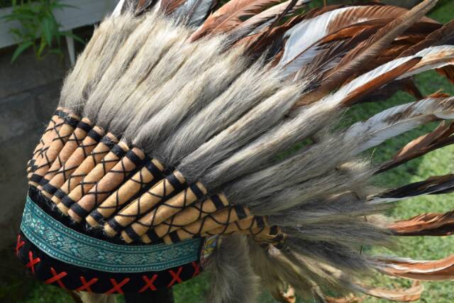 TOPI INDIAN - INDIAN HEADDRESS SMALL AYAM BILABONG COKLAT